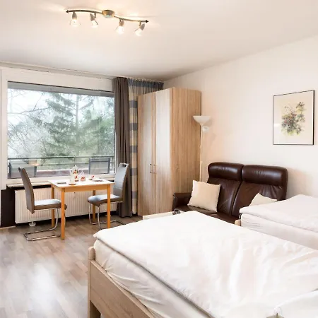 B306 By Interhome