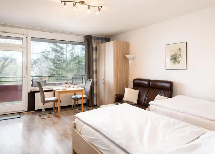 Flora - B306 By Interhome